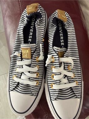 Converse Striped Low-Top Sneakers in Navy & White with Gold Accents